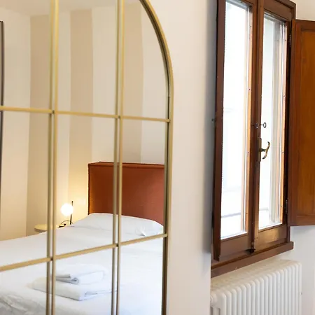 I Fragoli A Sant'ambrogio Apartment *
